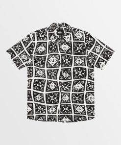 Paceandgrace.shopa2a5365cc1 4