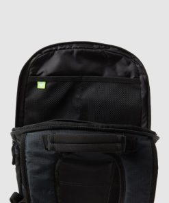 Paceandgrace.shopf6eff3884e 4